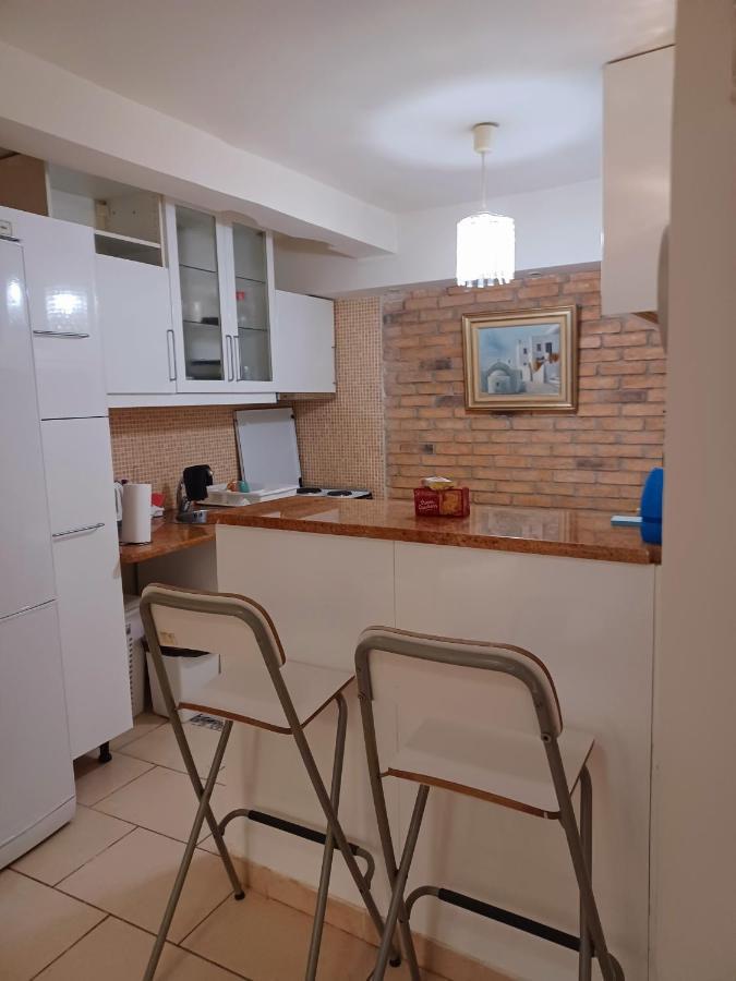 Varkiza Seaside Apts Exterior photo